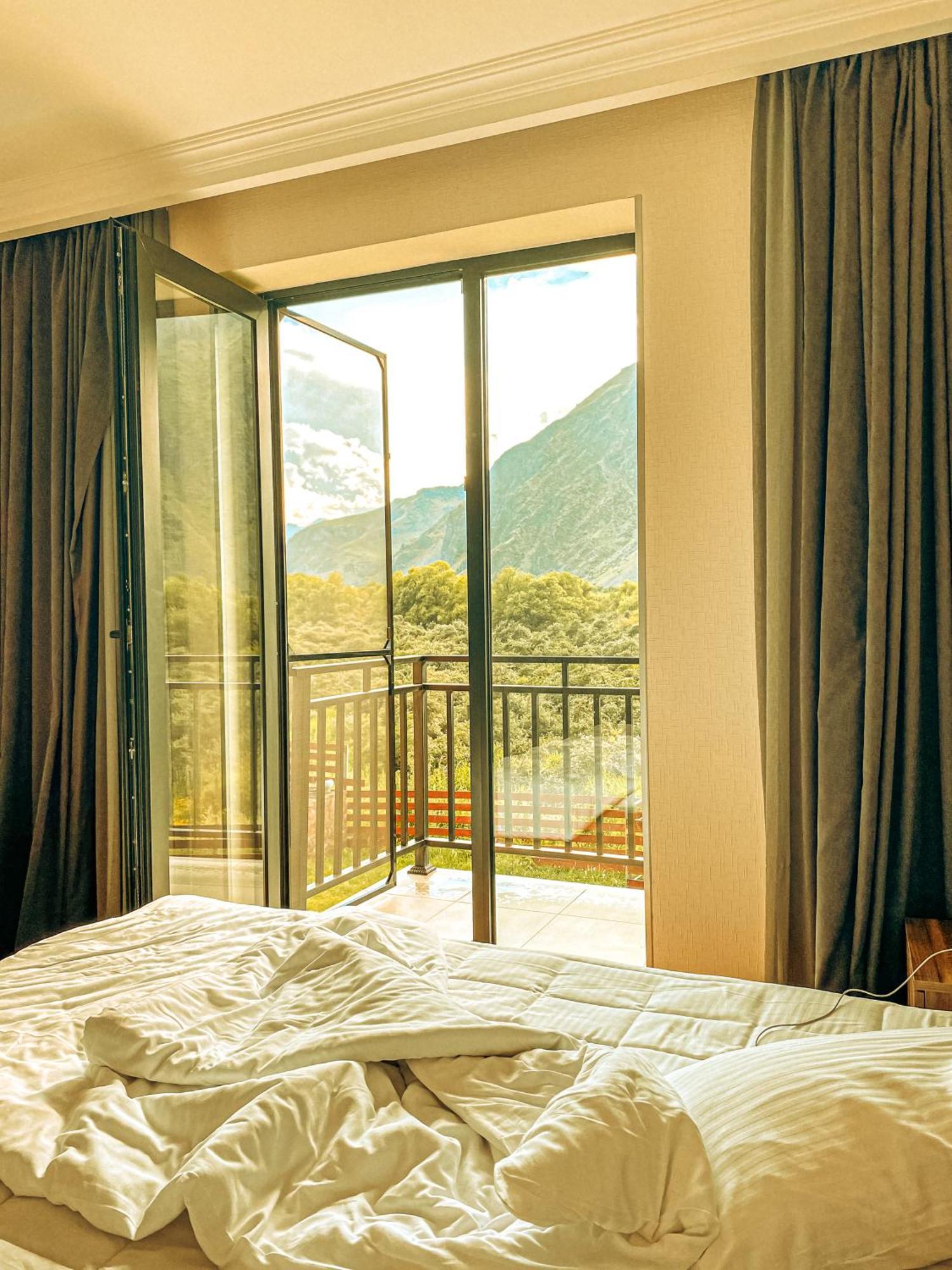 Hotel Gold Kazbegi エクステリア 写真